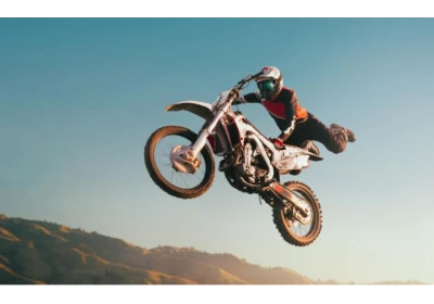 Ce inseamna sa fii cascador? La ce riscuri si accidente te supui?