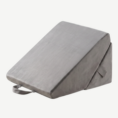 Pernă de sprijin înclinată reglabilă din memory foam, gri